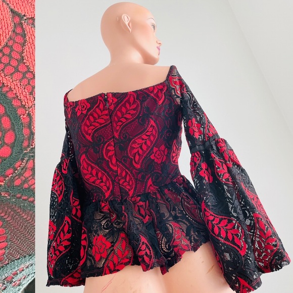 NWT $155 ROMEO & JULIET COUTURE Bohemian Black and Red LACE PEASANT TOP M - Picture 9 of 11